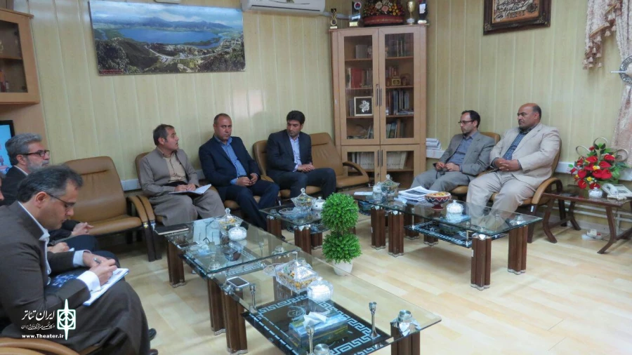 تئاتربین المللی خیابانی مریوان