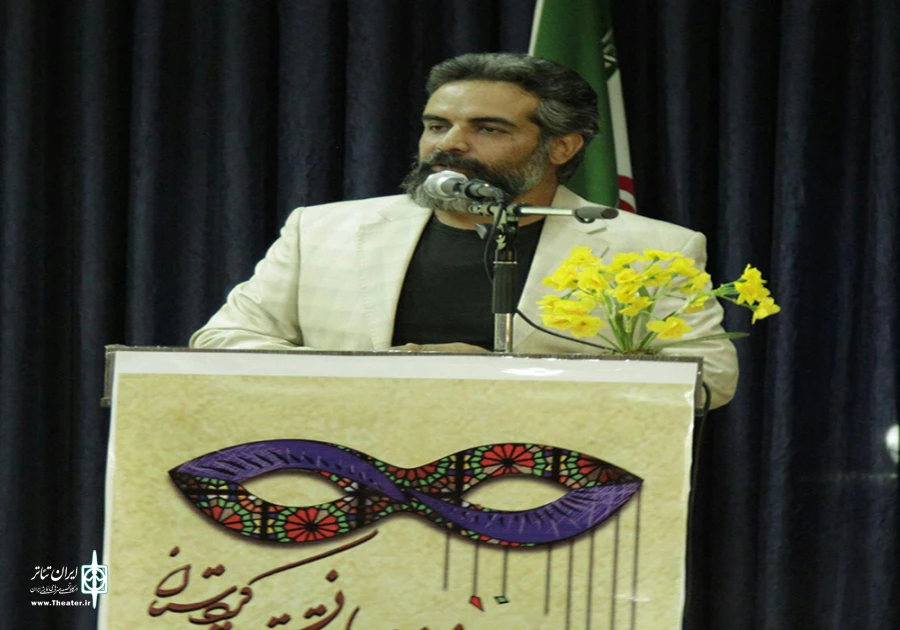 دبیر