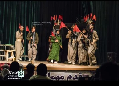 توسط گروه منتخب جشنواره کُردی

نمایش «بازی زاکان» در کامیاران اجرا شد