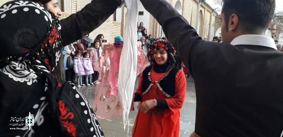 اردیبهشت تئاتر کردستان 98