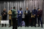 نمایشنامه خوانی 