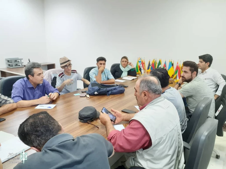 اولین نشست هم اندیشی برگزاری پانزدهمین جشنواره بین المللی تئاتر خیابانی مریوان 2