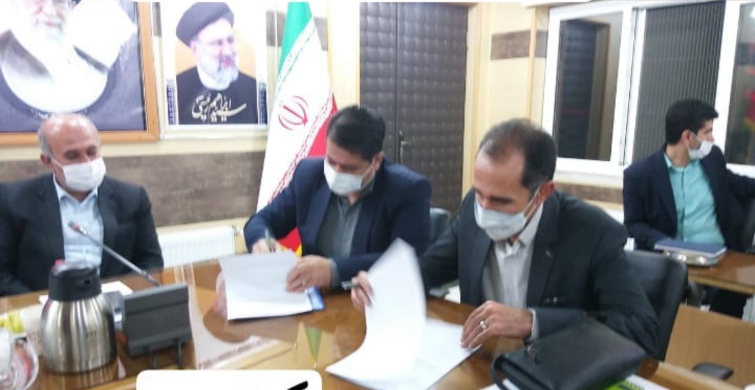 با حضور مسئولان انجام شد

امضا تفاهم‌نامه ساخت پلاتو قروه