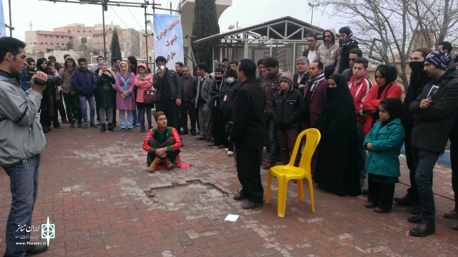 نمایش خیابانی" شازده و گل"به کارگردانی هیوا شاه ویسی  3