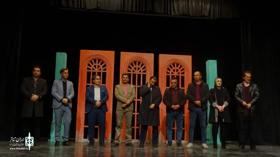 بازیگران پینوکیو در شب پایانی مورد تقدیر قرار گرفتند . 2