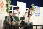 نمایش « مغزهای کوچگ زنگ زده » به نویسندگی کیومرث شیروانی و کارگردانی حسین ورمقانی روی صحنه رفت . 3