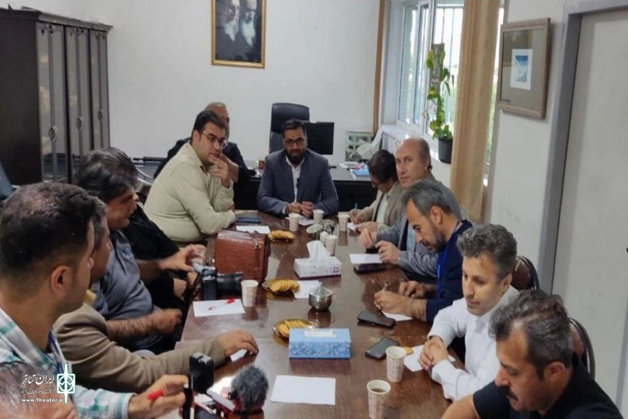 تئاتر کوردى به‌عنوان پیشانى فعالیت‌هاى هنرى سقز و استان 2