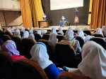 نمایش کوتاه «روزی برای زندگی» 2