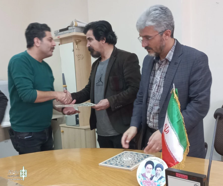 دبیران اجرایی جشنواره ی سی و چهارم تئاتر استان کردستان منصوب شدند 4