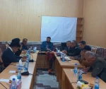 نشست آسیب شناسی هفدهمین دوره جشنواره بین‌المللی تئاتر خیابانی مریوان برگزار شد 2