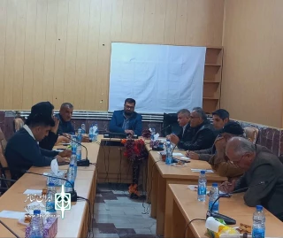 نشست آسیب شناسی هفدهمین دوره جشنواره بین‌المللی تئاتر خیابانی مریوان برگزار شد