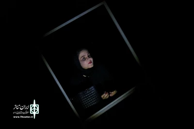 اجرای عمومی نمایش «پردئک لە شووشە» در سقز 