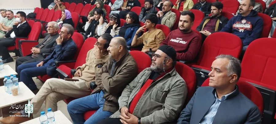 هنرمندان و هنرجویان تئاتر سقزی سه روز را در کارگاههای بازیگری ، کارگردانی گذراندند 2