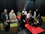 نمایش «درخت سیب گناهکار نیست» کاری از آموزشگاه آزاد هنرهای نمایشی پیدا در حال اجراست 3