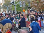 سی و پنجمین جشنواره تئاتر استانی کردستان همراه با کارناوال و شادی‌پیمایی در سنندج آغاز به کار کرد 5