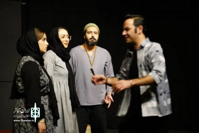 جدیدترین تولید گروه نمایش چرکنویس

«نازی آباد»  در بیجار به روی صحنه رفت
