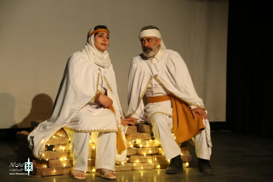 نمایش «ادبیات» به کارگردانی شاداب کوکبی 2